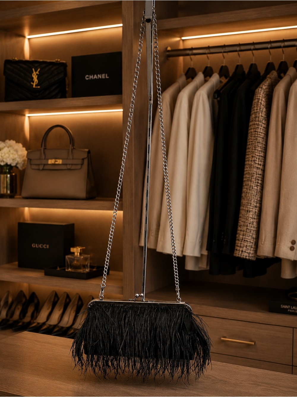 Fringe Chain Clutch in Black